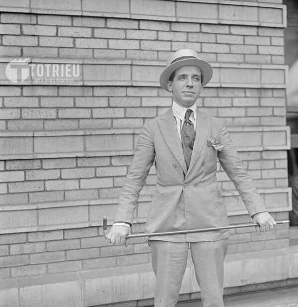 Charles Ponzi